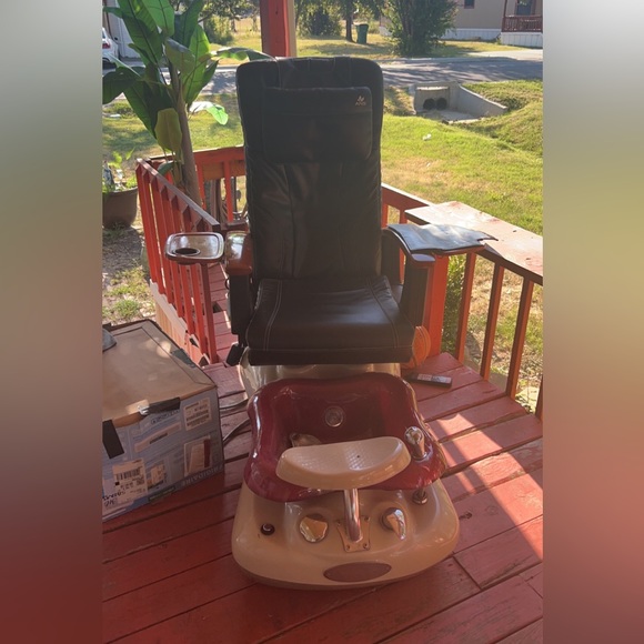 REM Dream Pedispa Chair. Other Im Selling A Pedicure Chair Its